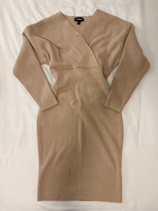 Express Dresses & Skirts - Express Tan Ribbed Wrap-Front Long Sleeve Midi Dress